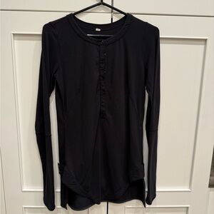 Lululemon long sleeve button down shirt with detail!!
